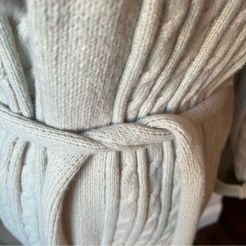 NWT Faux Fur Wrap Cardigan from On Blue - Size Large - Picture 2 of 6